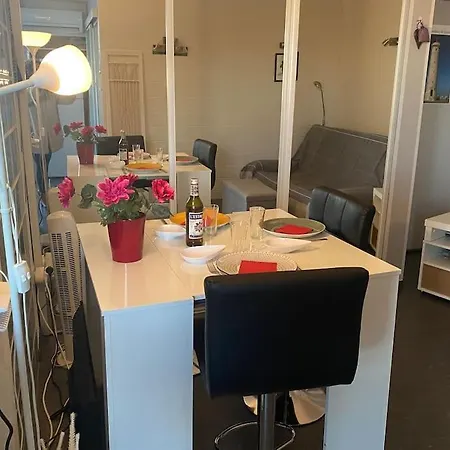 Escale Paradisiaque A 2 Etoiles Apartmán Sète