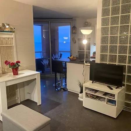 Escale Paradisiaque A 塞特港